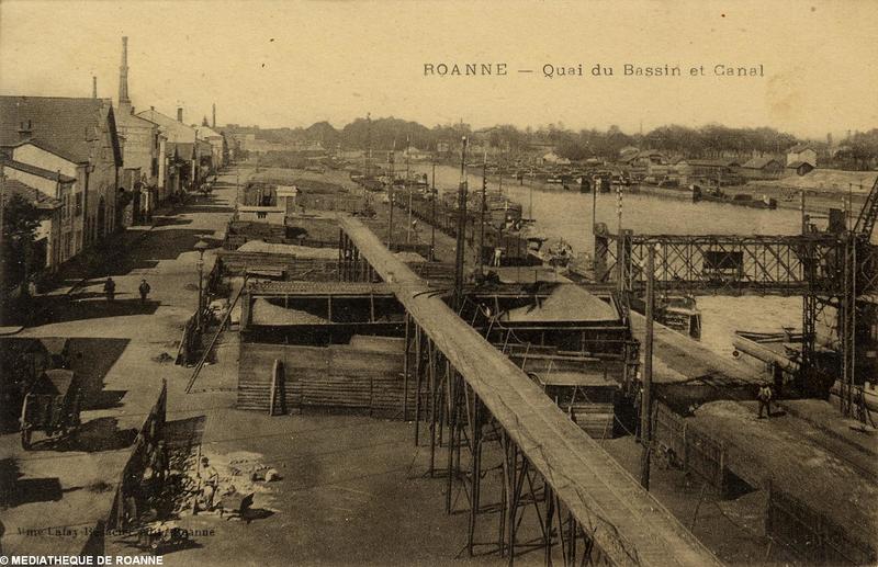 ROANNE - Quai du Bassin et canal