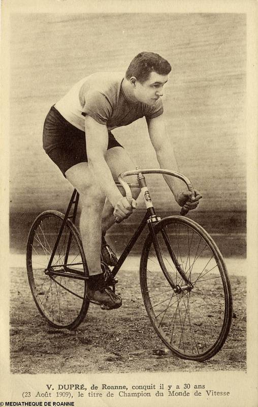V. Dupré, de Roanne, conquit il y a 30 ans (23 août 1909), le titre de champion du monde de vitesse