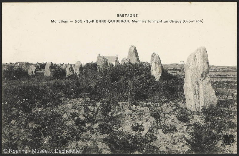 St-Pierre-Quiberon, Menhirs formant un Cirque (Cromlech)