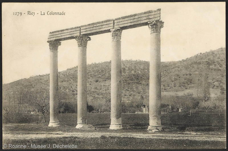 Riez - La Colonnade