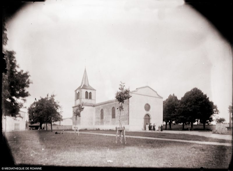 Pradines - Eglise Saint-Pierre