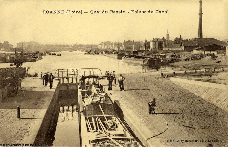 ROANNE (Loire) - Quai du Bassin - Ecluse du canal