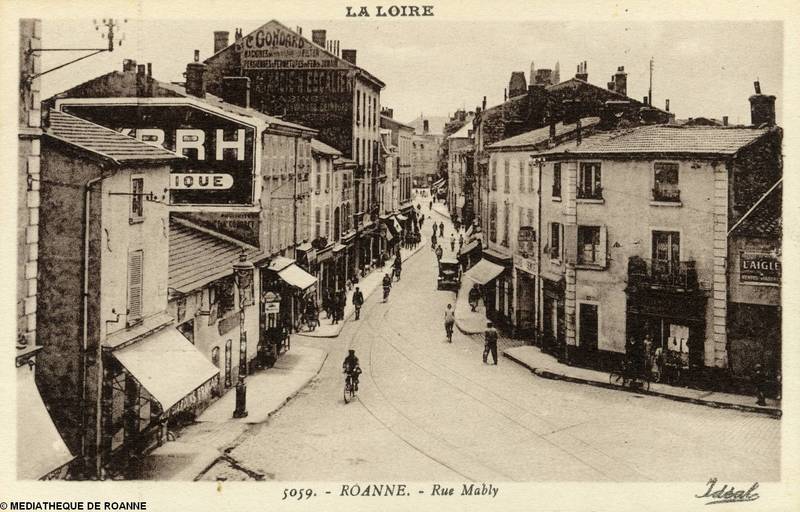LA LOIRE - ROANNE - Rue Mably