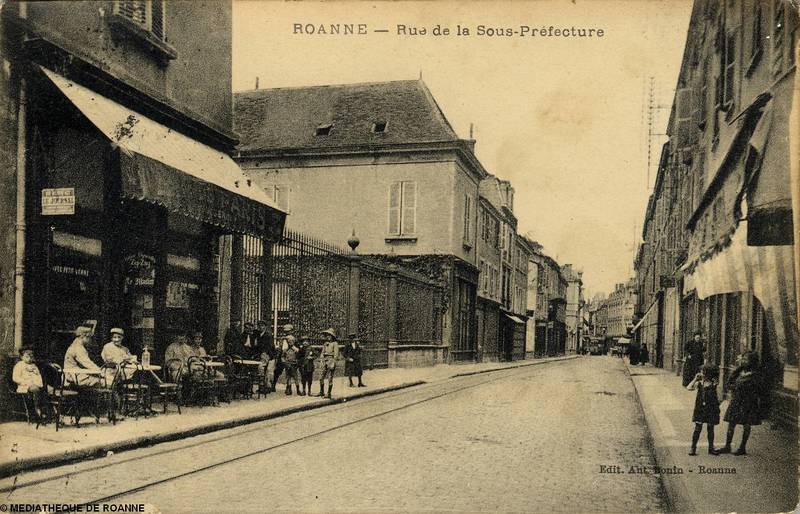 ROANNE - Rue de la Sous-Préfecture