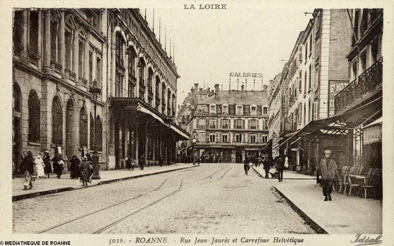 ROANNE - Rue Jean-Jaurès et Carrefour Helvétique