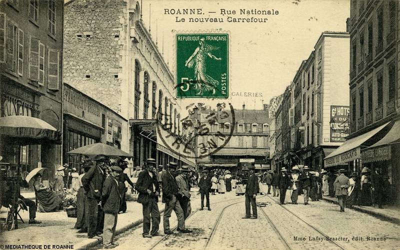ROANNE - Rue Nationale - Le nouveau Carrefour