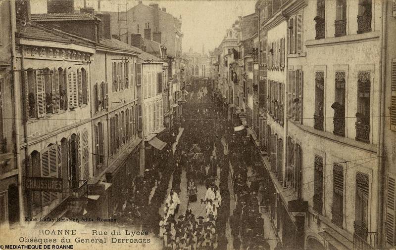 ROANNE - Rue du Lycée - Obsèques du Général Defforges