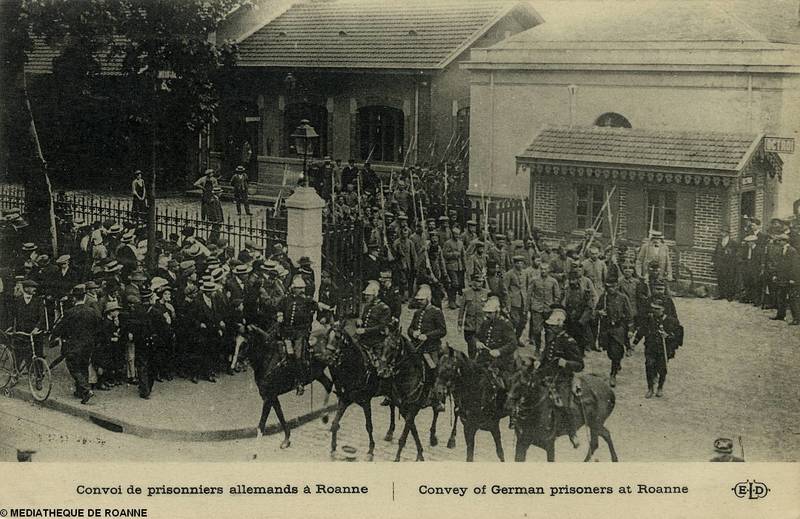 Convoi de prisonniers allemands à Roanne - Convey of German prisoners at Roanne