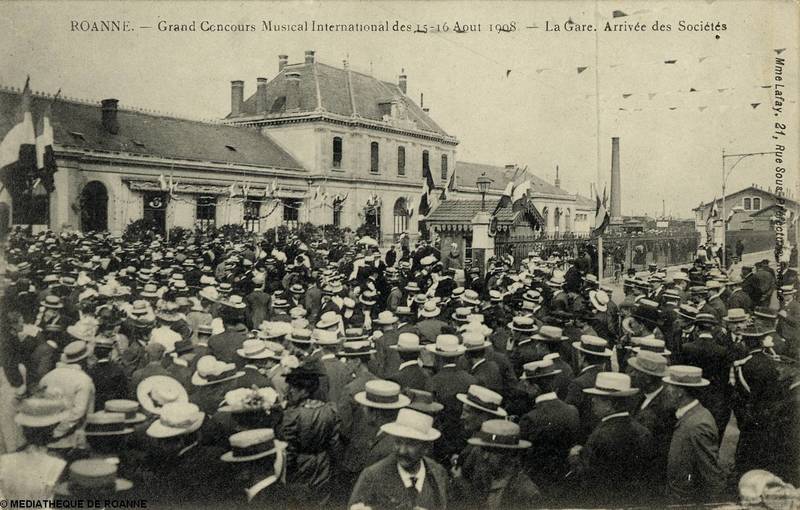 ROANNE - Grand concours musical international es 15-16 août 1908 - La gare - Arrivée des sociétés