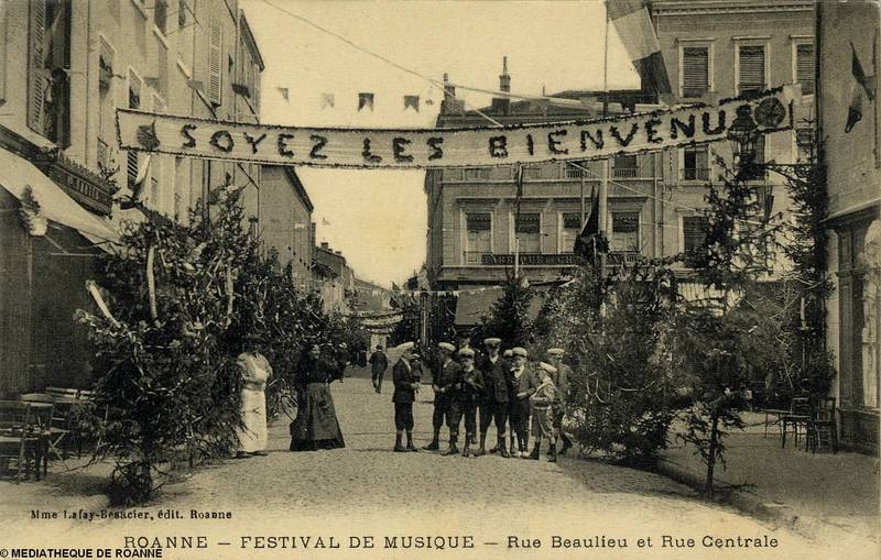 ROANNE - Festival de musique - Rue Beaulieu et rue Centrale