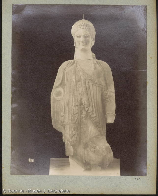 Sans titre (Sculpture de femme Grèce ?)