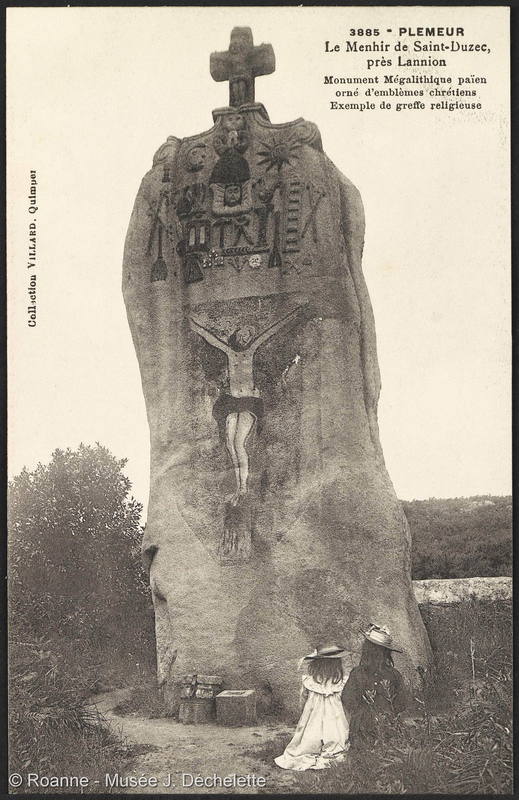 Plemeur Le Menhir de Saint-Duzec, près Lannion