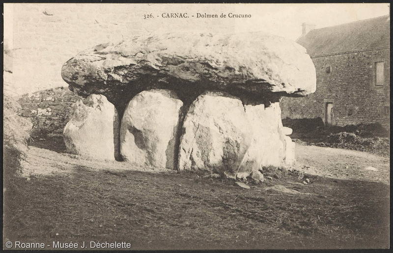 Carnac - Dolmen de Crucuno
