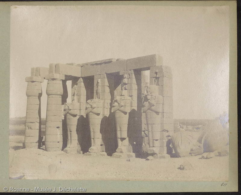Thèbes Ramesseum caryatides et colosse de Ramsès brisé