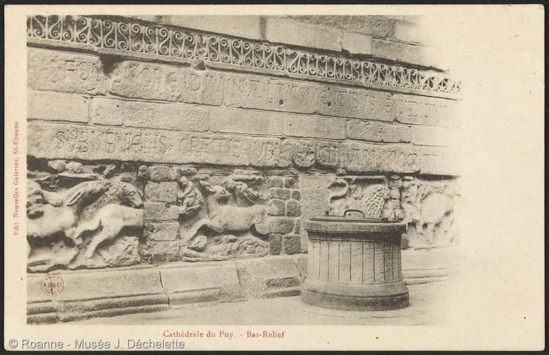 Cathédrale du Puy - Bas-Relief