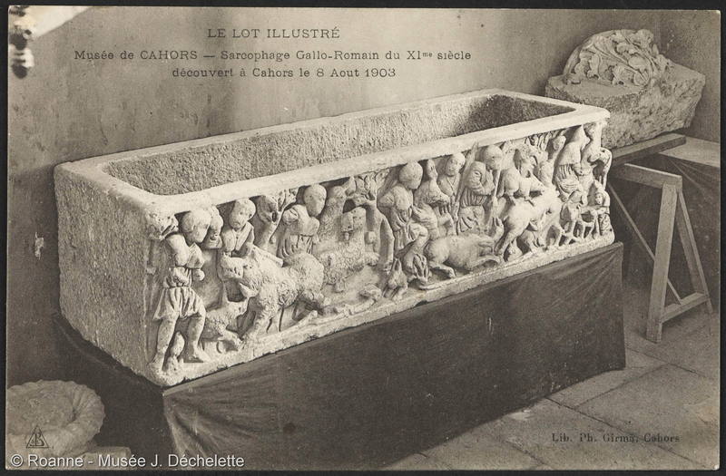 Sarcophage Gallo-Romain du XIme siècle découvert à Cahors le 8 Aout 1903