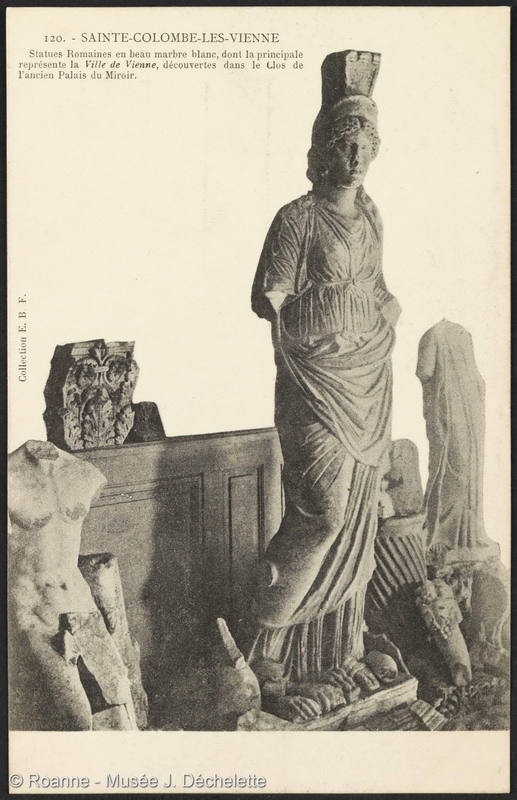 Sainte-Colombe-Les-Vienne Statues Romaines en beau marbre blanc