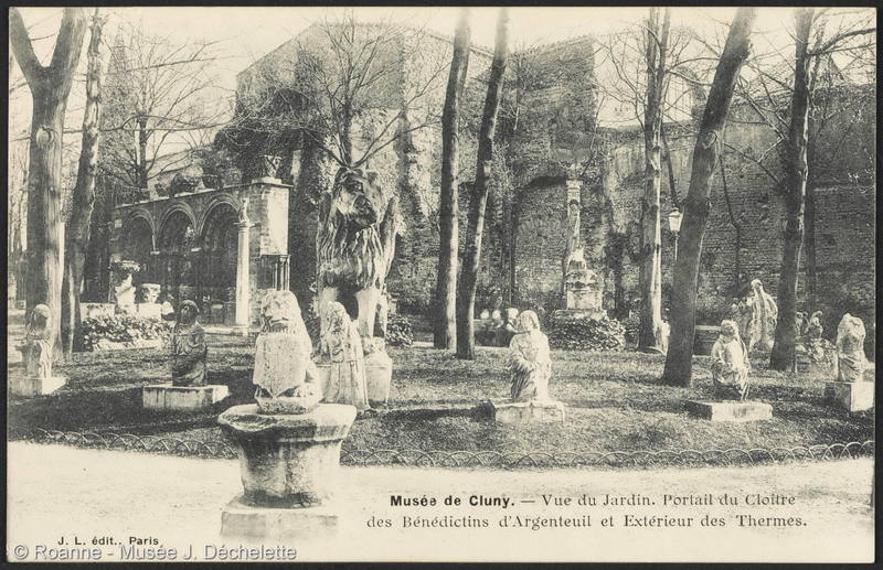 Musée de Cluny - Vue du Jardin. Portail du Cloître des Bénédictins d'Argenteuil et Extérieur des Thermes
