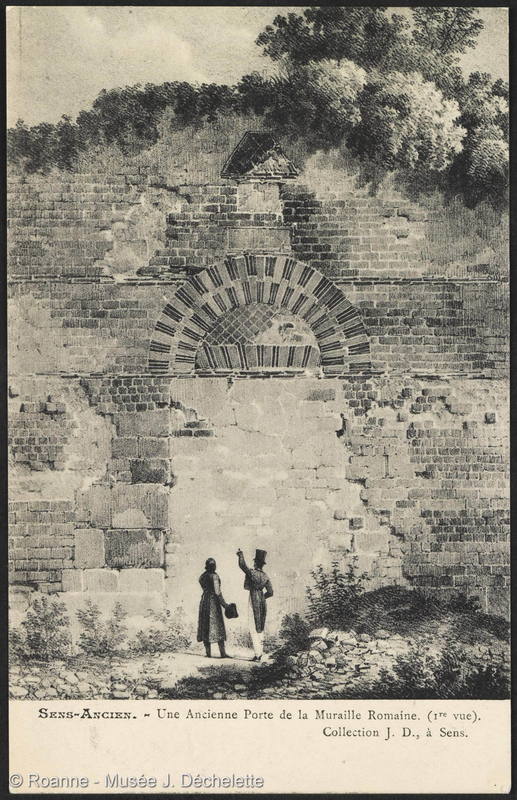Sens-Ancien - Une Ancienne Porte de la Muraille Romaine (Ire vue)