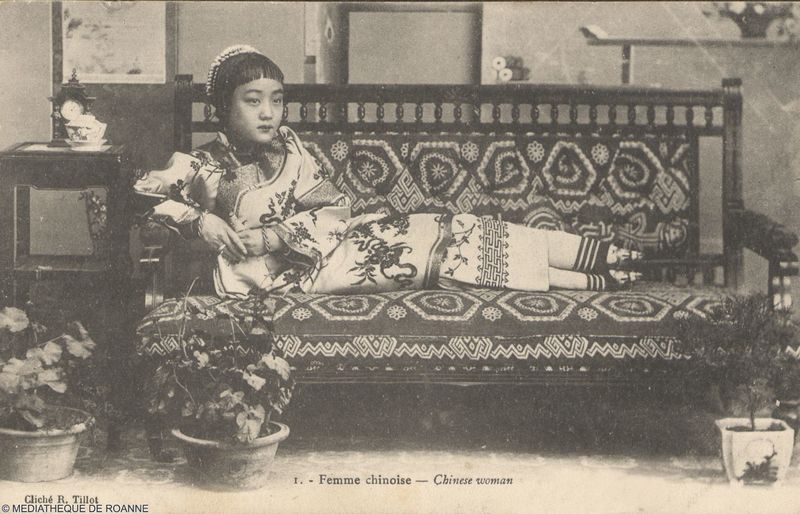 Femme chinoise. Chinese woman.