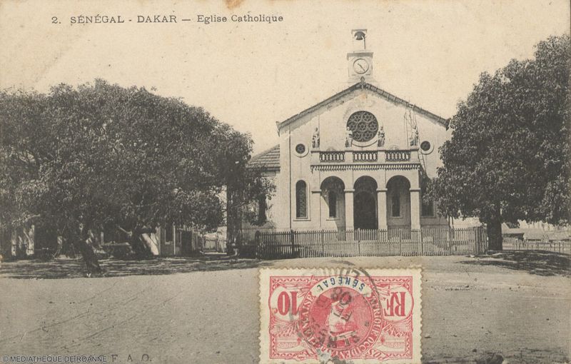 SENEGAL - DAKAR  - Eglise Catholique.