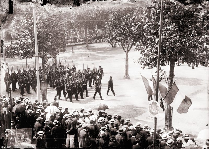 Roanne - Défilé du 14 juillet avant 1915