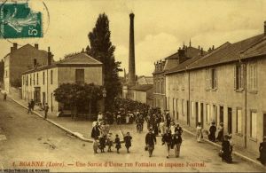 Une sortie d'usine à Roanne