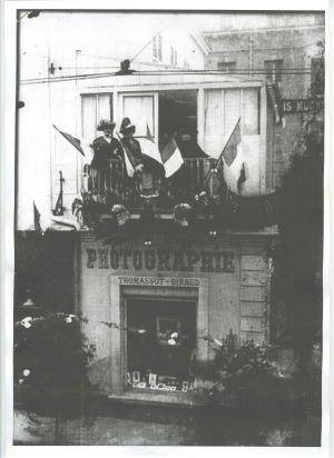 Vitrine de l'atelier de photographie Thomassot-Giraud