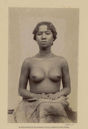 Madagascar : jeune fille Tanala